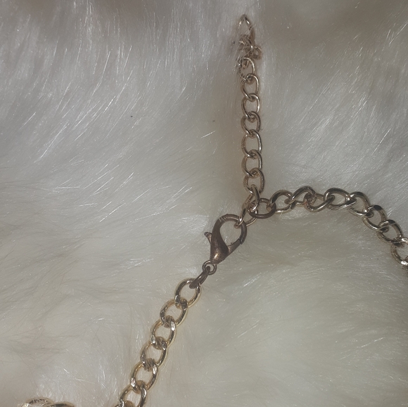 Geometric bib necklace - Picture 4 of 4